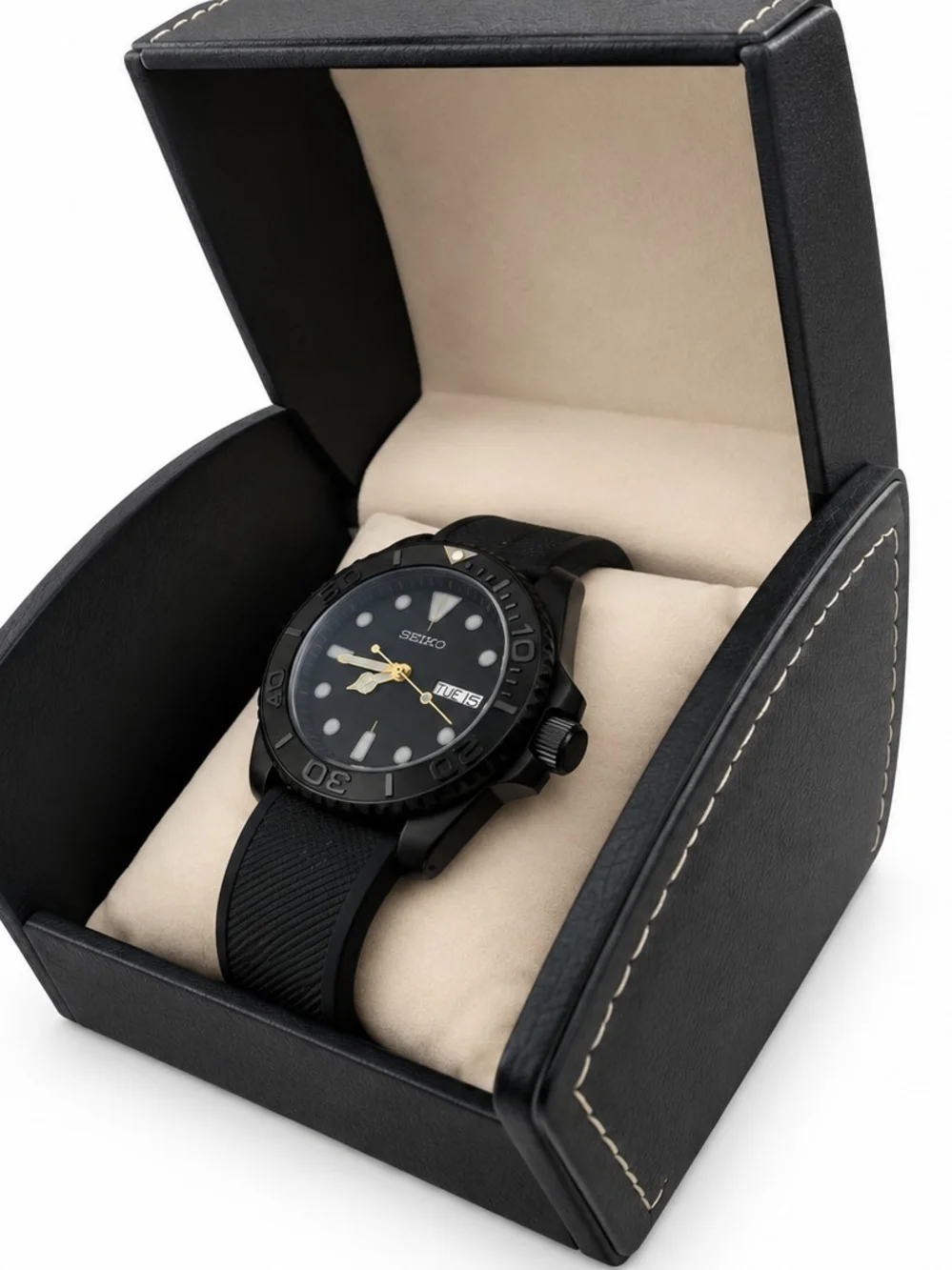 Custom Seiko Mod Automatic Diver • Black & Gold • NH36 • Built by Jonathan JP
